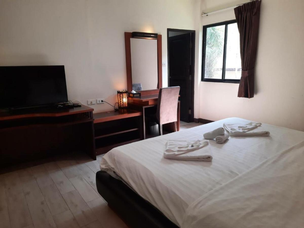Chawalun Resort Don Tum Екстериор снимка