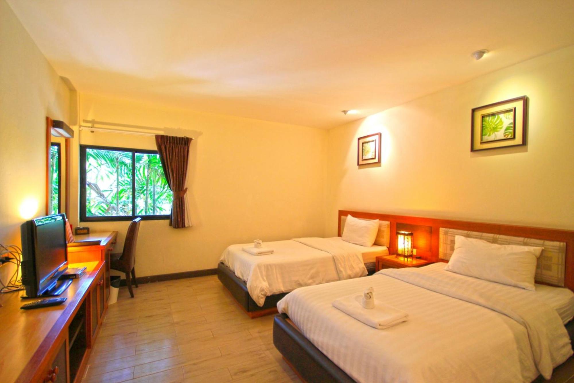 Chawalun Resort Don Tum Екстериор снимка