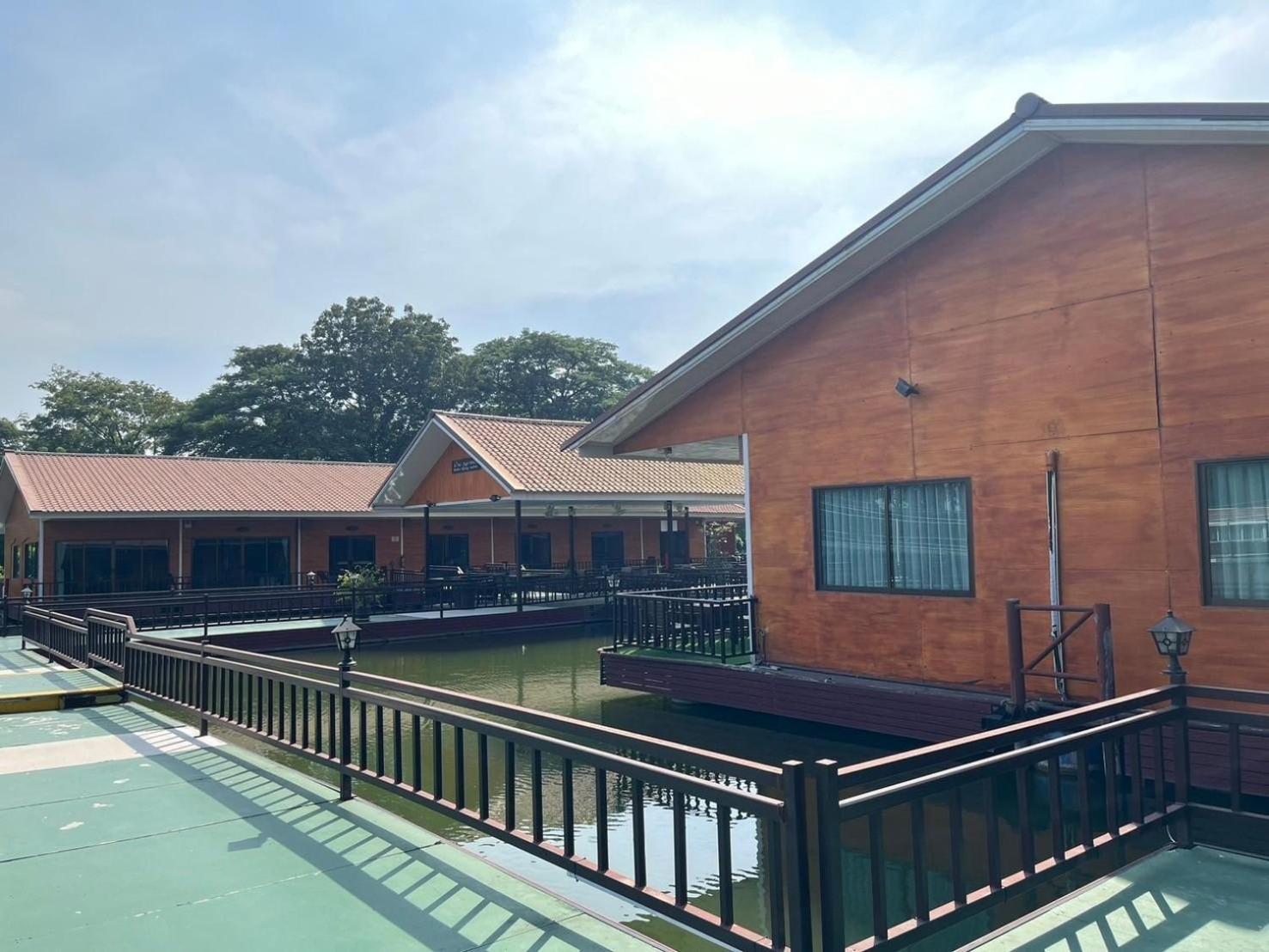 Chawalun Resort Don Tum Екстериор снимка