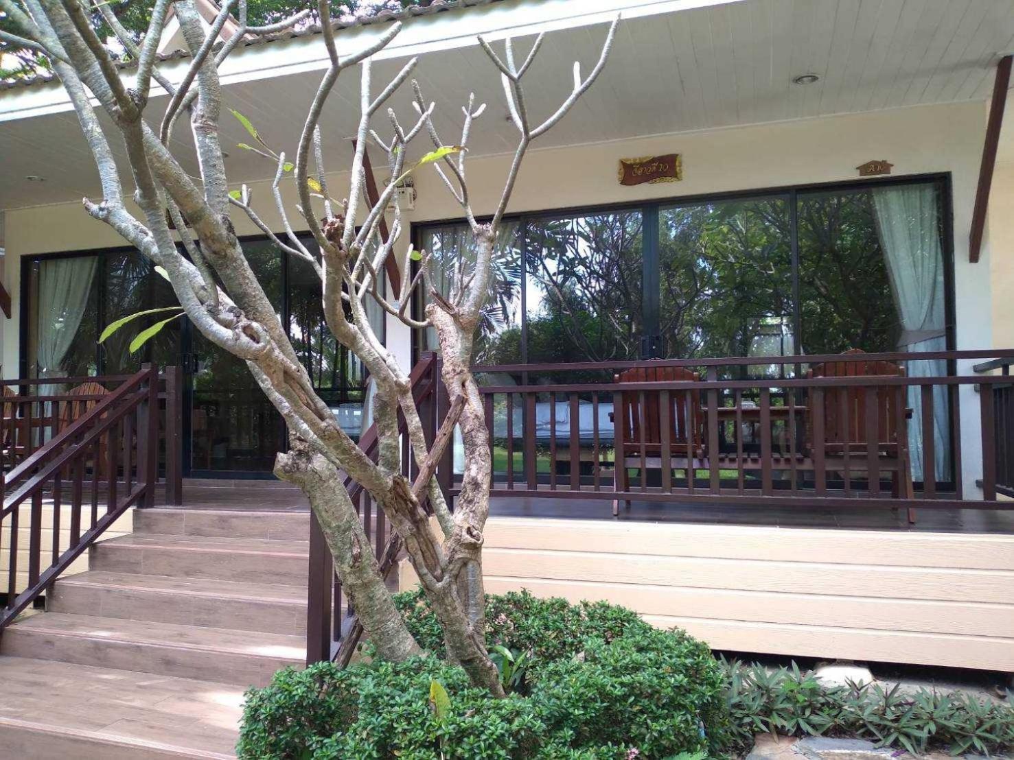 Chawalun Resort Don Tum Екстериор снимка
